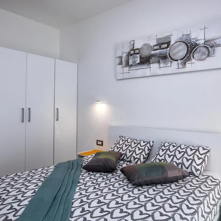 By The Sea Betina, Murter - 20450 Apartment Betina (Sibenik-Knin)